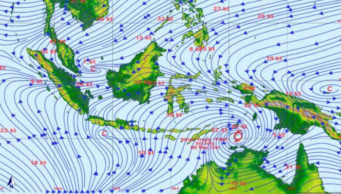 Waspada Hidrometeorologi: BMKG Keluarkan Peringatan untuk Potensi Hujan Lebat & Angin Kencang