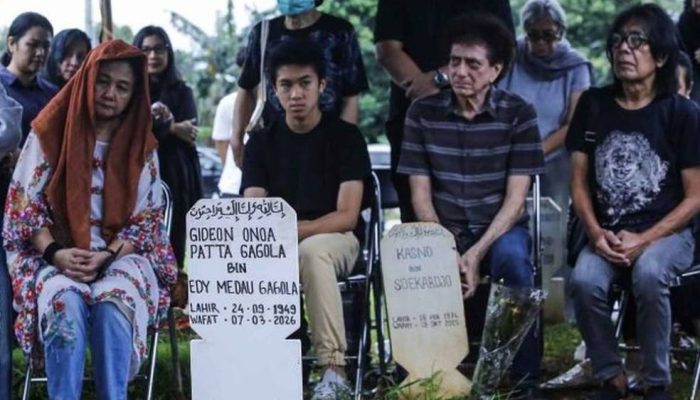 Musisi Rock Legendaris Donny Fattah Meninggal Dunia