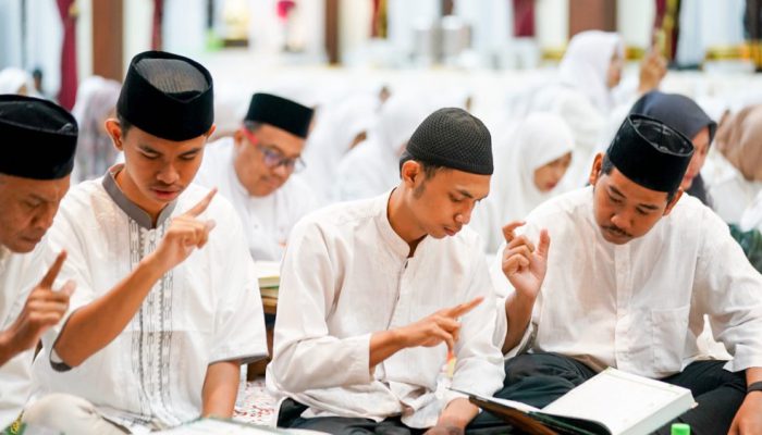 Khotmil Qur’an di Grahadi Jadi Simbol Inklusivitas Ramadhan di Jawa Timur