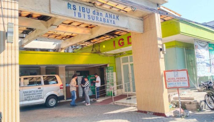 DAPUR MBG SURABAYA DIINVESTIGASI USAI RATUSAN PELAJAR DIDUGA KERACUNAN