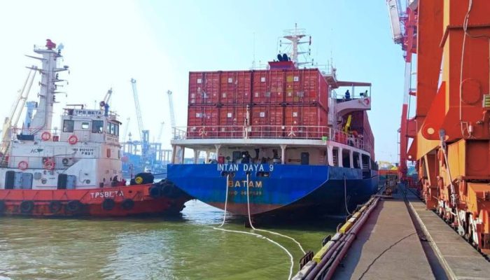 Terminal Teluk Lamong Cetak Rekor Throughput 1,2 Juta TEUs, Dongkrak Daya Saing Logistik Jawa Timur