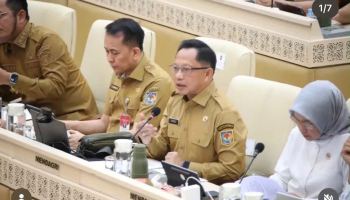 Mendagri Tito Tegaskan Efisiensi Anggaran Tak Boleh Berujung Pemutusan Pegawai