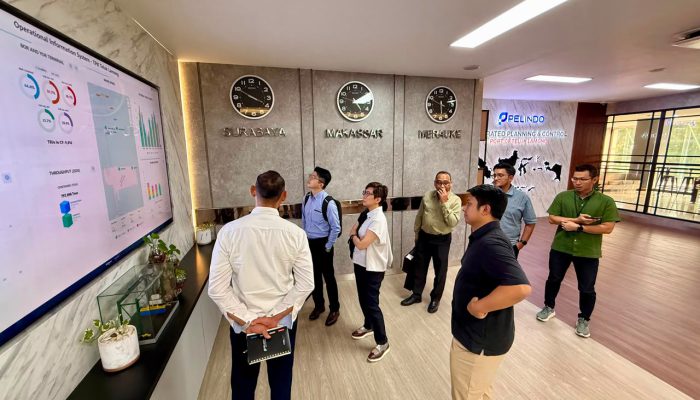 Perkuat Hub Logistik Nasional, PT Terminal Teluk Lamong Sambut Kunjungan Strategis OOCL