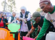 Khofifah Kirim 120 Rit Air Bersih ke Blitar, Puluhan Ribu KK Terdampak Kekeringan